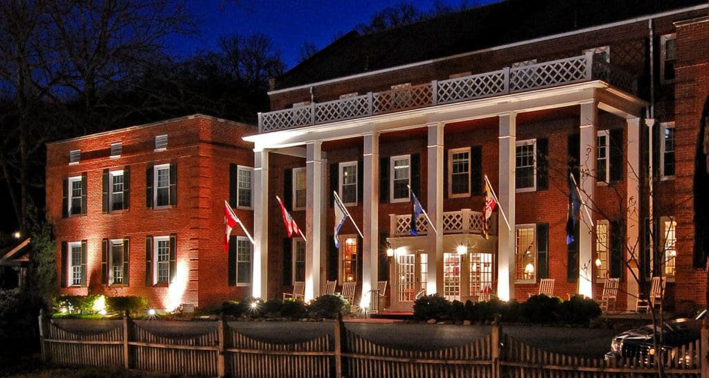 Country Inn & Spa in Berkeley Springs, WV - DISCOVER BERKELEY SPRINGS